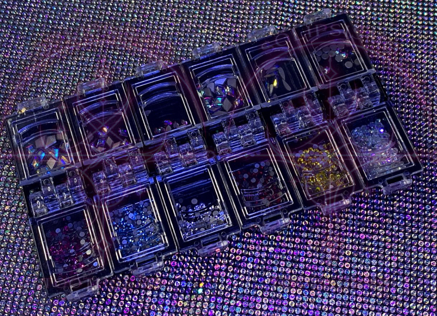 ⭐️✨TINY CASE SWAROVSKI (700 PCs )  ⭐️✨